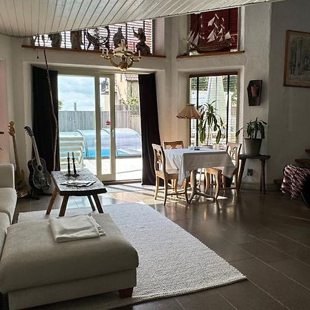 Modernt Hus Naera Stad Och Strand إيستاد المظهر الخارجي الصورة